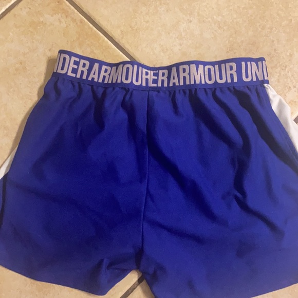 Under Armour running shorts - Picture 7 of 7